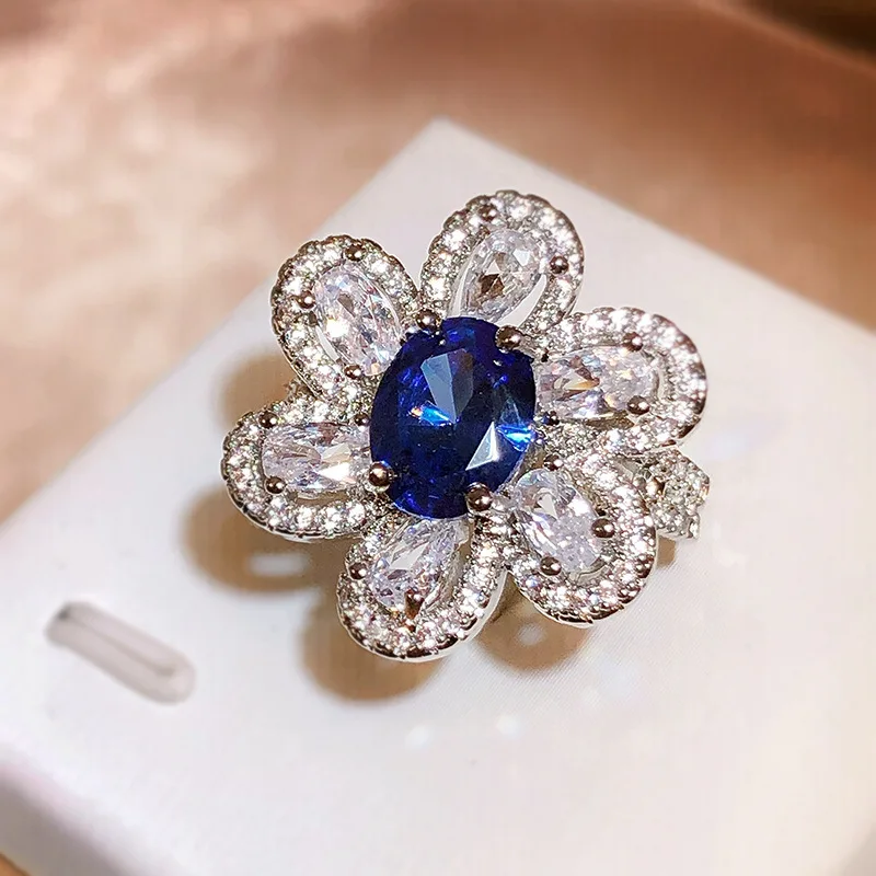 NEW Exaggerated Super Flash Flower Oval Sapphire Full Diamond Opening Adjustable Couple Ring For Women Wedding Gift Jewelry
NEW Exaggerated Super Flash Flower Oval Sapphire Full Diamond Opening Adjustable Couple Ring For Women Wedding Gift Jewelry