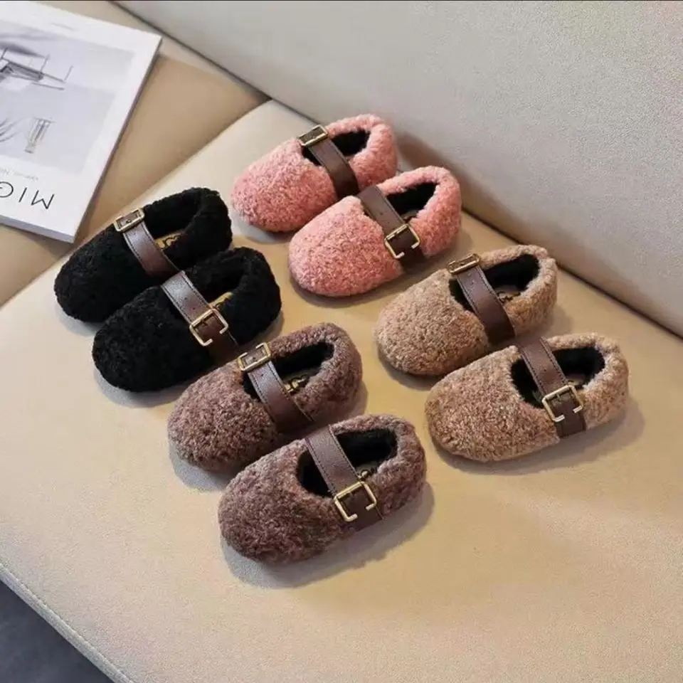 TR New Kid's Winter Shearling Shoes Children Furry Warm Soft Fashionable Shoes Girls Toddler Cute Fleece Casual Plush Flat
TR New Kid's Winter Shearling Shoes Children Furry Warm Soft Fashionable Shoes Girls Toddler Cute Fleece Casual Plush Flat