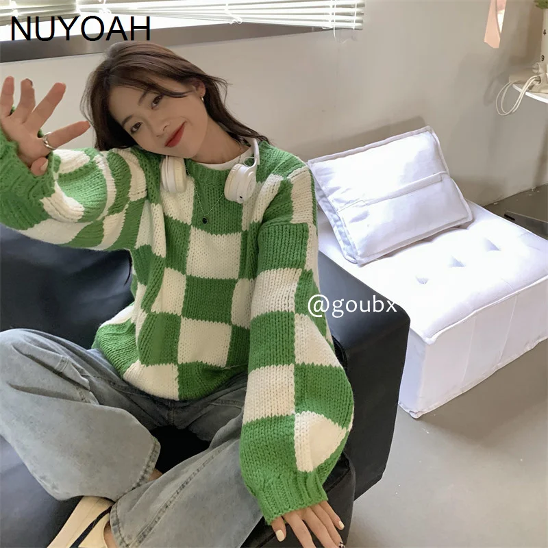 2021 Autumn New Plaid Pullover Neck Sweater Women's Design Loose Outer Wear Knitted TopNuyoah
2021 Autumn New Plaid Pullover Neck Sweater Women's Design Loose Outer Wear Knitted TopNuyoah