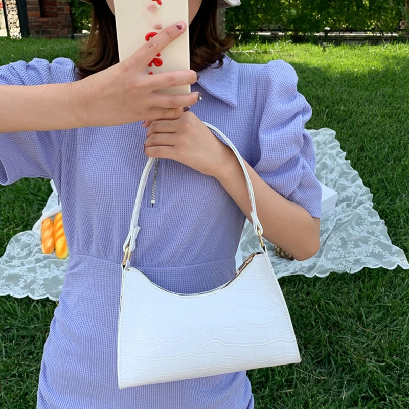 Retro Crocodile Pattern Underarm Bag Women Casual Solid PU Leather Shoulder Bag Travel Dating Shopping Small Zipper Handbag
Retro Crocodile Pattern Underarm Bag Women Casual Solid PU Leather Shoulder Bag Travel Dating Shopping Small Zipper Handbag