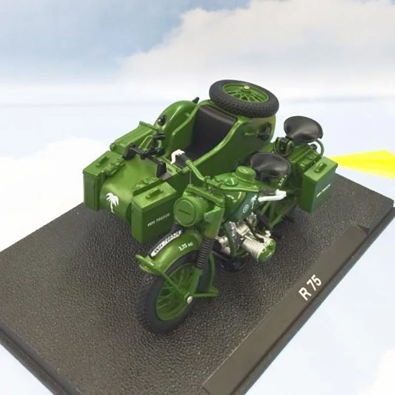 Die Casting 1:24 Scale German Three Wheel Motorcycle R75 Alloy Toy Model Kids Gift Souvenirs Adult Collection Static Ornament
Die Casting 1:24 Scale German Three Wheel Motorcycle R75 Alloy Toy Model Kids Gift Souvenirs Adult Collection Static Ornament