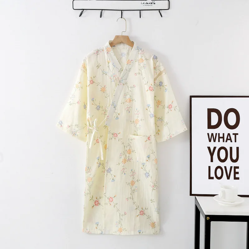Yellow Flower Printing Kimono Robes for Women Loose and Comfortable Summer Newest Short-sleeved Mid-length Nightgown Robes
Yellow Flower Printing Kimono Robes for Women Loose and Comfortable Summer Newest Short-sleeved Mid-length Nightgown Robes