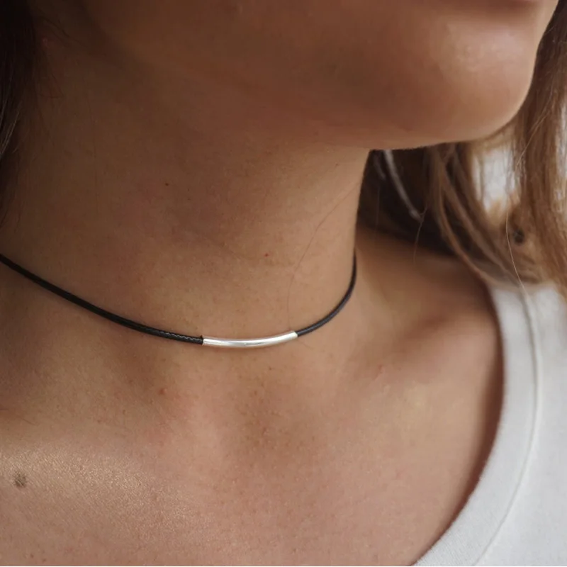 Valentine's Day Gift Punk Gothic Leather Rope Necklace Round pipe Necklaces Women Chocker Collares Mujer Collier Femme Bijoux
Valentine's Day Gift Punk Gothic Leather Rope Necklace Round pipe Necklaces Women Chocker Collares Mujer Collier Femme Bijoux
