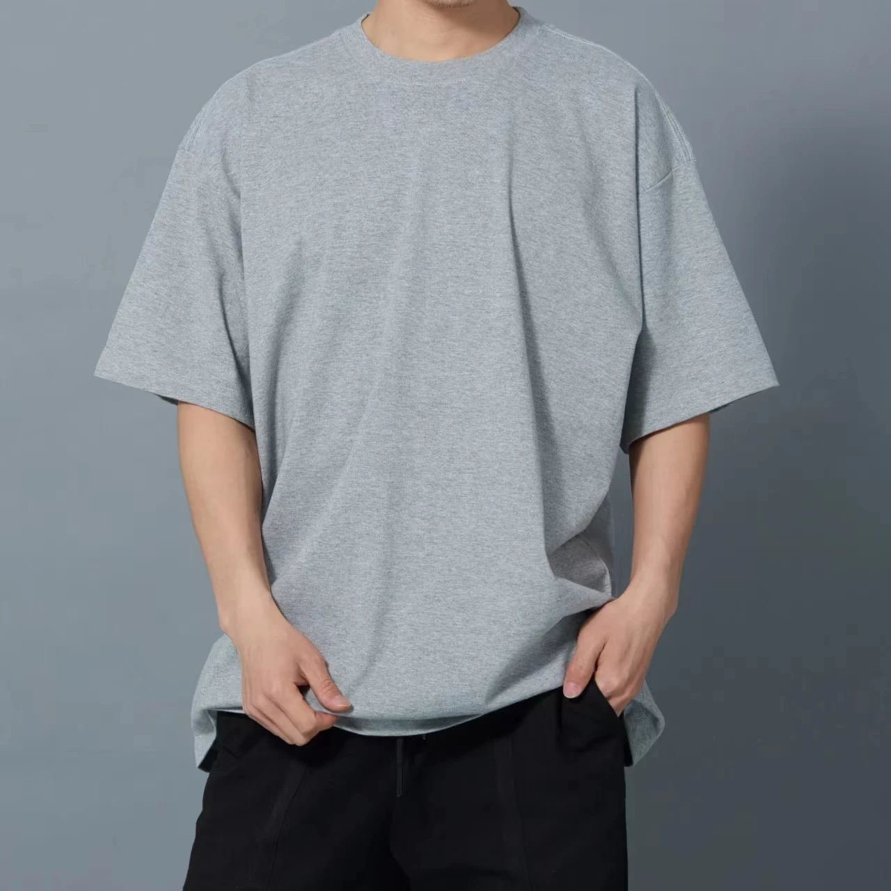 A21 Nieuwe Collectie Mannen T-shirts Katoen Casual Effen Kleur Tees Man Harajuku Korte Mouwen Oversized Unisex Tops Fashion
A21 Nieuwe Collectie Mannen T-shirts Katoen Casual Effen Kleur Tees Man Harajuku Korte Mouwen Oversized Unisex Tops Fashion