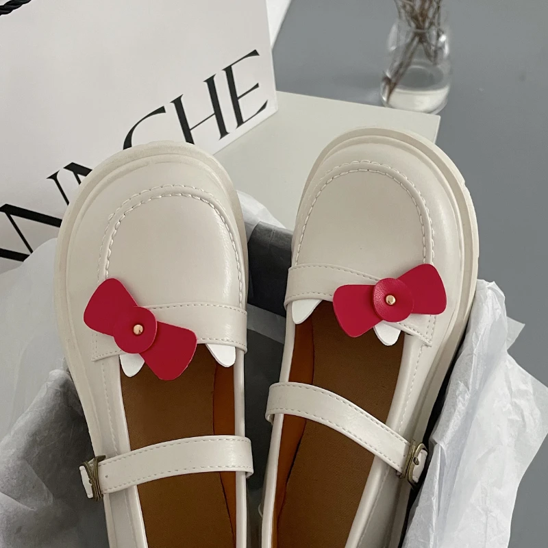 Kawaii Lolita Shoes Women Japanese Platform Mary Janes Cute Bowknot Women's High Heel Girls Student School Uniform Leather Shoes
Kawaii Lolita Shoes Women Japanese Platform Mary Janes Cute Bowknot Women's High Heel Girls Student School Uniform Leather Shoes