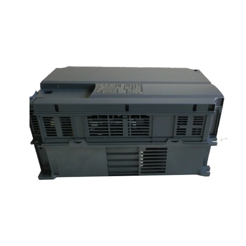 original power inverter variable frequency inverter 6SE7022-6TP70-Z Z=C43+G91+K80
original power inverter variable frequency inverter 6SE7022-6TP70-Z Z=C43+G91+K80
