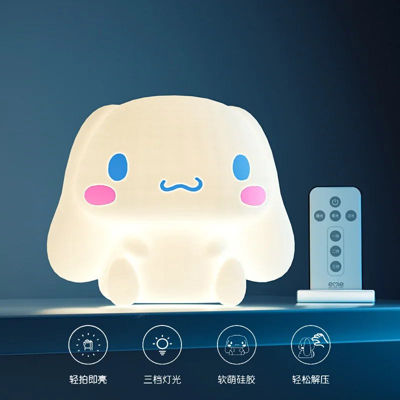Новинка 2023 г., Sanrio Kulomi Sofa Cinnamonll Pat светильник, ночная силиконовая лампа, ночная лампа, креативный сон, фотография, милый мультяшный подарок для детей
Новинка 2023 г., Sanrio Kulomi Sofa Cinnamonll Pat светильник, ночная силиконовая лампа, ночная лампа, креативный сон, фотография, милый мультяшный подарок для детей