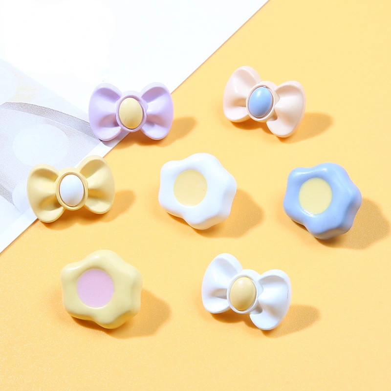 10Pcs/Lot Princess bow-knot Buttons DIY Doll Clothes Decoration Buckles Doll Clothing Sewing Accessories
10Pcs/Lot Princess bow-knot Buttons DIY Doll Clothes Decoration Buckles Doll Clothing Sewing Accessories