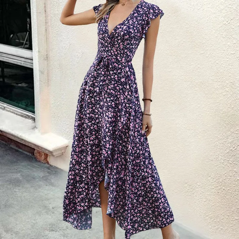 2023 Spring and Summer New Bohemian V-neck Strap Slim-fit Big Swing Printed Temperament Commuter Dress
2023 Spring and Summer New Bohemian V-neck Strap Slim-fit Big Swing Printed Temperament Commuter Dress