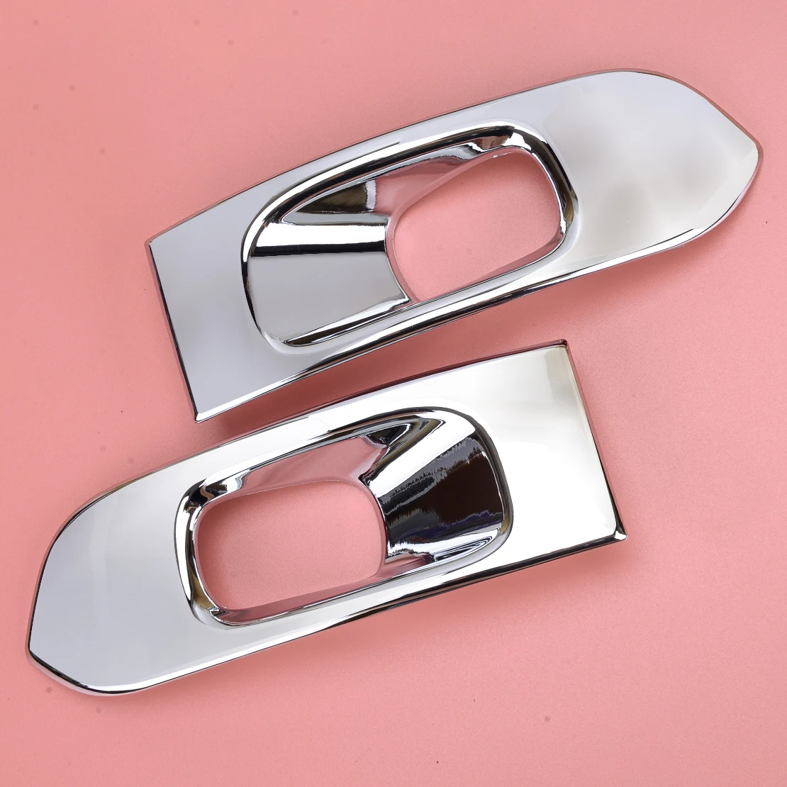 2 шт., декоративные Противотуманные фары на передний левый и правый бампер для Toyota Sienna 2021 2022
2 шт., декоративные Противотуманные фары на передний левый и правый бампер для Toyota Sienna 2021 2022