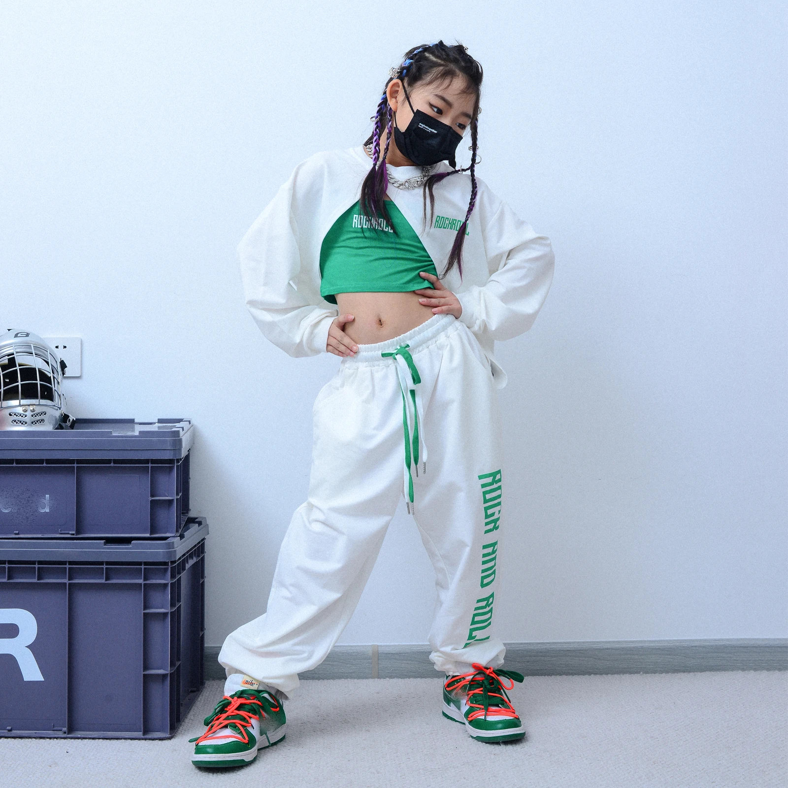 2022 Hip Hop Clothing For Girls White Shirts Loose Pants Hiphop Outfits Children Jazz Dance Costumes Performance Wear DN11484
2022 Hip Hop Clothing For Girls White Shirts Loose Pants Hiphop Outfits Children Jazz Dance Costumes Performance Wear DN11484