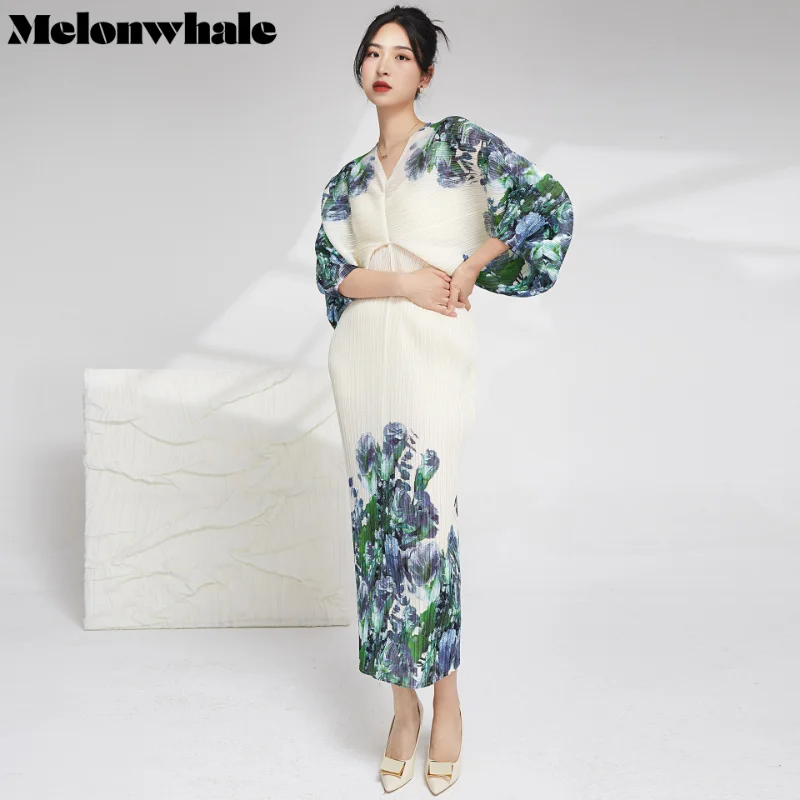 MelonWhale Floral Printed Dress for Women Pleated Oversized 2023 Summer V-Neck Batwing Sleeve Loose Mermaid Mid-Calf Dresses
MelonWhale Floral Printed Dress for Women Pleated Oversized 2023 Summer V-Neck Batwing Sleeve Loose Mermaid Mid-Calf Dresses