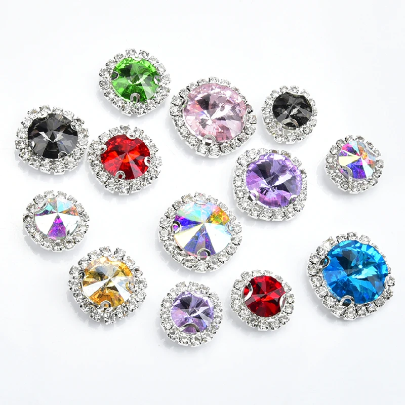 Круглые стразы со стеклянной цепочкой, 15 шт. 
Круглые стразы со стеклянной цепочкой, 15 шт.