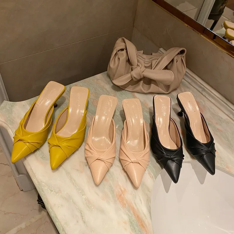 Pointed Toe High-Heeled Shoes Lady Woman's Slippers Female Mule Slides Low 2022 Mules Cover Thin Rome Rubber PU Fabric Basic
Pointed Toe High-Heeled Shoes Lady Woman's Slippers Female Mule Slides Low 2022 Mules Cover Thin Rome Rubber PU Fabric Basic