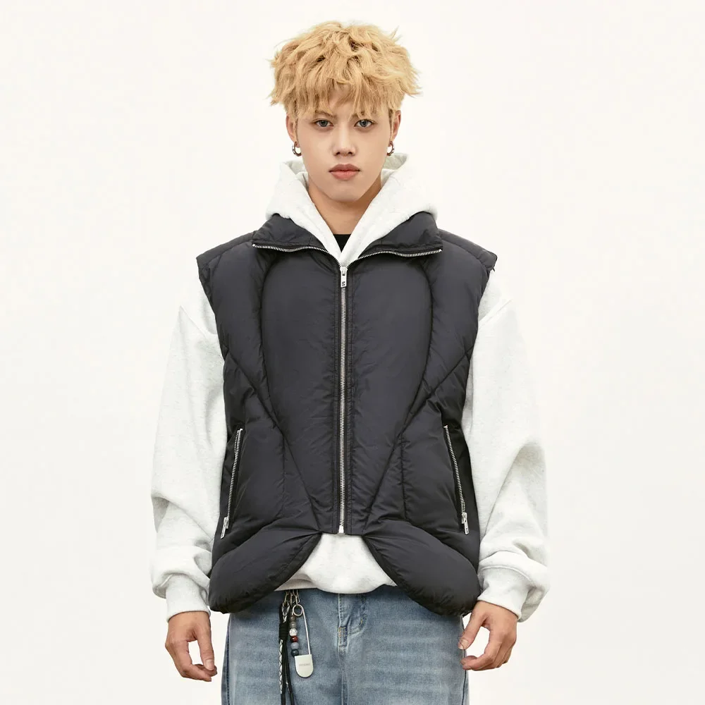 MADE EXTREME Sleeveless Puffer Jacket Street Wear Winter Jacket Men Vest Coat 230810
MADE EXTREME Sleeveless Puffer Jacket Street Wear Winter Jacket Men Vest Coat 230810