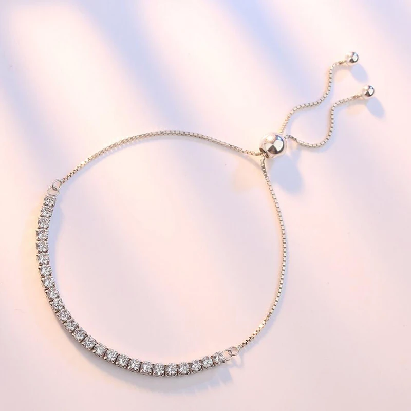 1CT Real Moissanite Bracelet for Women Round Cut Sparkling Party Jewelry S925 Sterling Silver Adjustable Chain
1CT Real Moissanite Bracelet for Women Round Cut Sparkling Party Jewelry S925 Sterling Silver Adjustable Chain