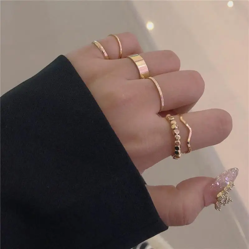 6pcs Fashion Thin Rings Set For Women Girls Simple Irregular Finger Ring Bohemian Gold Rings Female Knuckle Party Jewelry Gifts
6pcs Fashion Thin Rings Set For Women Girls Simple Irregular Finger Ring Bohemian Gold Rings Female Knuckle Party Jewelry Gifts