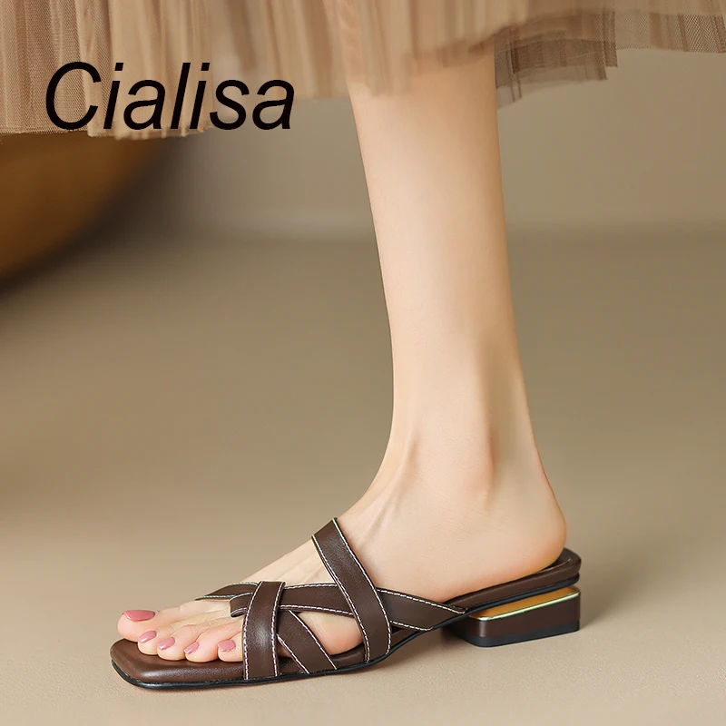 Женские летние шлепанцы Cialisa, из натуральной кожи, с открытым носком, на плоской подошве, повседневные туфли ручной работы, коричневые, перси...
Женские летние шлепанцы Cialisa, из натуральной кожи, с открытым носком, на плоской подошве, повседневные туфли ручной работы, коричневые, перси...