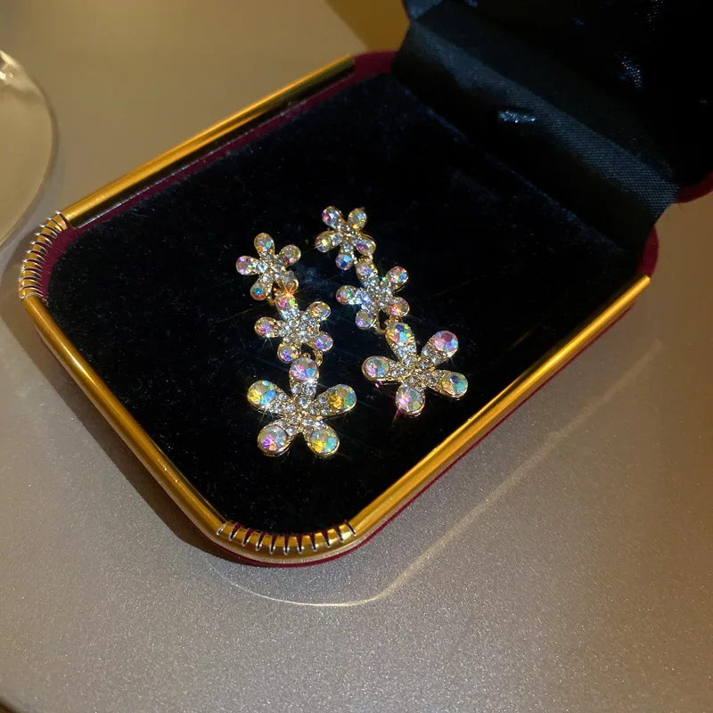 Rhinestone Earrings Flower Women's Earrings Korean Small Flower Drop Earrings Piercing Drop Earings 2022 Jewelry Trend Fashion
Rhinestone Earrings Flower Women's Earrings Korean Small Flower Drop Earrings Piercing Drop Earings 2022 Jewelry Trend Fashion