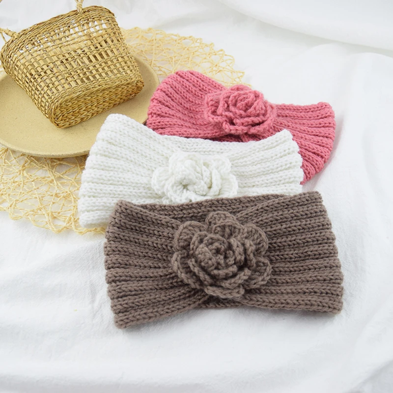 

Whosale Winter flower warm Camellia Headband Button one-piece Knitted Wool Headgear Hair Accessories Hairband for Women