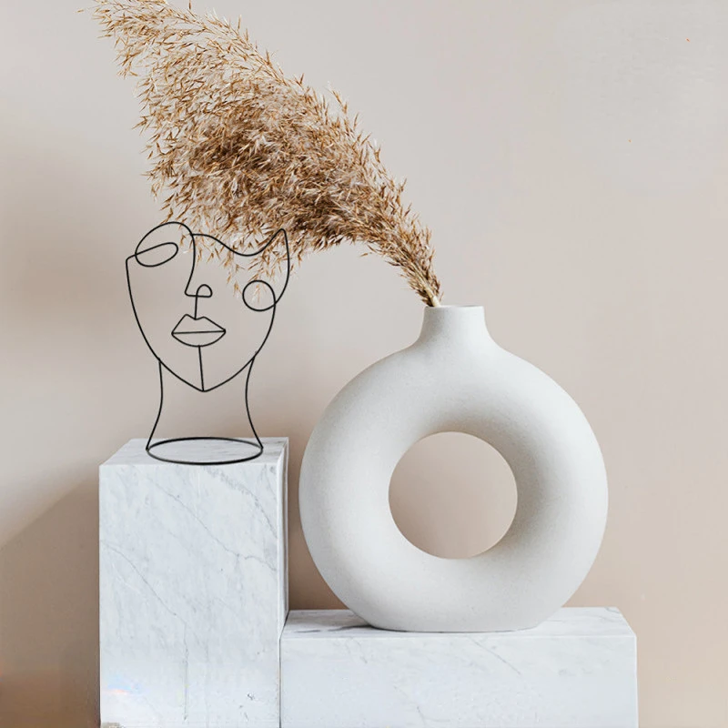 Decor Figure Face Abstract Sculptures Metal Art Black Lines Handmade Ornaments Nordic Modern Living Room Decoration Gifts 
Decor Figure Face Abstract Sculptures Metal Art Black Lines Handmade Ornaments Nordic Modern Living Room Decoration Gifts