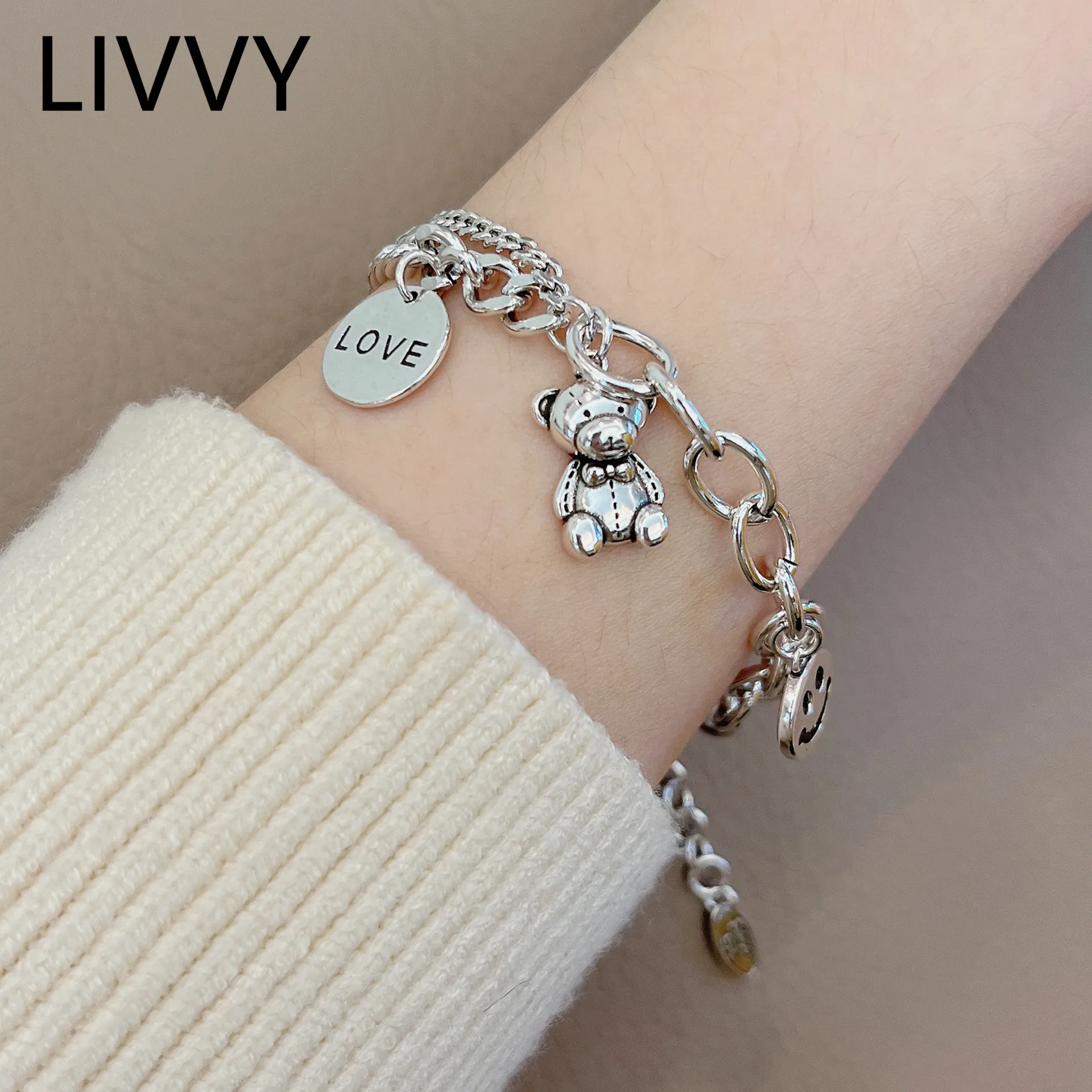 LIVVYSilver Color Bear Pendant Smiley Face Circular LOVE Letter Bracelet for Women Trendy Vintage Asymmetric Chain Party Jewelry
LIVVYSilver Color Bear Pendant Smiley Face Circular LOVE Letter Bracelet for Women Trendy Vintage Asymmetric Chain Party Jewelry