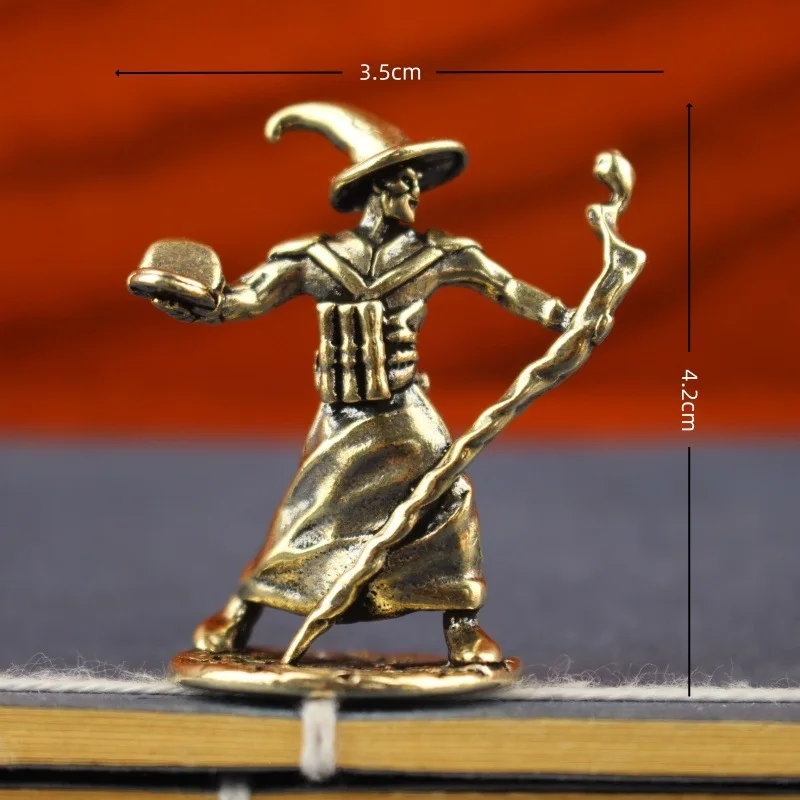 Медная фигурки волшебника
Медная фигурки волшебника