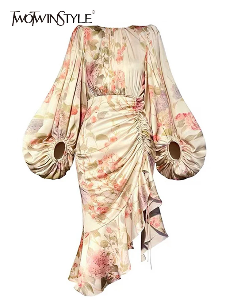 TWOTWINSTYLE Slim Print Dresses For Women Round Neck Lantern Sleeve High Waist Folds Elegant Dress Female Fashion Clothing New
TWOTWINSTYLE Slim Print Dresses For Women Round Neck Lantern Sleeve High Waist Folds Elegant Dress Female Fashion Clothing New
