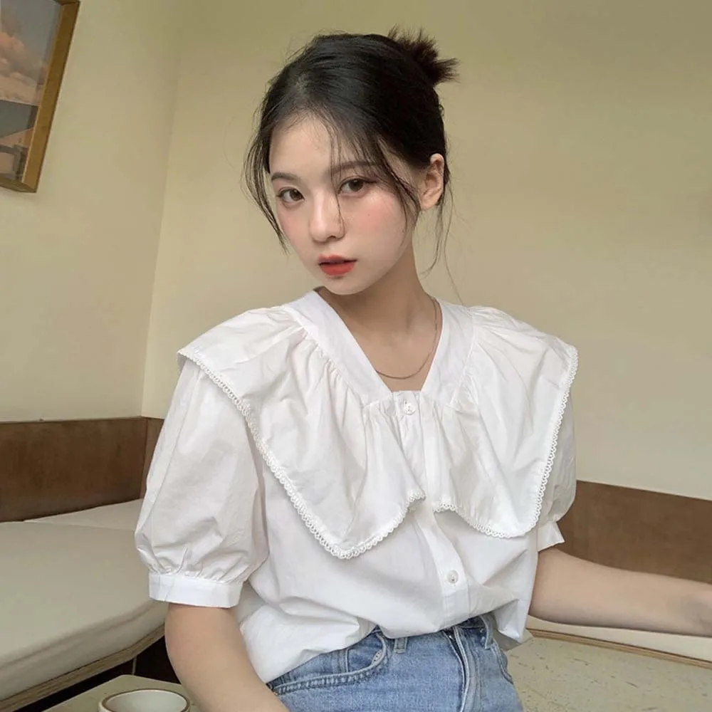 White Short-sleeved Shirt Women's Summer Design Sense Niche 2022 New French Chic Doll Collar Puff Sleeve Tops Casual Clothes
White Short-sleeved Shirt Women's Summer Design Sense Niche 2022 New French Chic Doll Collar Puff Sleeve Tops Casual Clothes