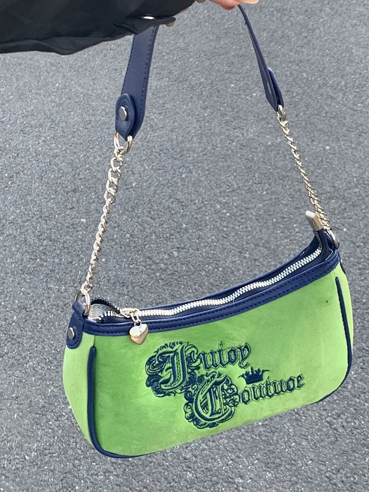 Y2K Vintage Shoulder Bags Purses Party Ladies Sling Velvet Armpit Bag High Capacity Unique design sweet girls High quality bags
Y2K Vintage Shoulder Bags Purses Party Ladies Sling Velvet Armpit Bag High Capacity Unique design sweet girls High quality bags