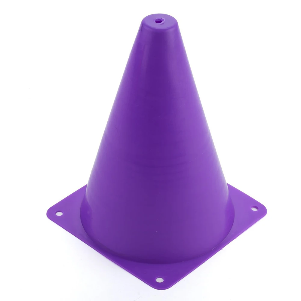 10pcs Traffic Cone Outdoor Plastic Solid Thicker Anti-freezing Barrier Bucket Basketball Home Training Equipment With Hole
10pcs Traffic Cone Outdoor Plastic Solid Thicker Anti-freezing Barrier Bucket Basketball Home Training Equipment With Hole