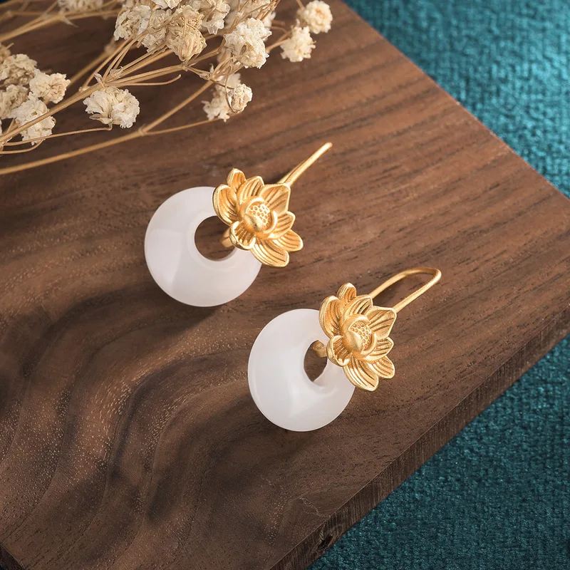 2022 Spring New Ear Jewelry China Style Design Copper Gold-Plated Earrings Lotus Safety Buckle Hetian Jade Earrings For Women
2022 Spring New Ear Jewelry China Style Design Copper Gold-Plated Earrings Lotus Safety Buckle Hetian Jade Earrings For Women