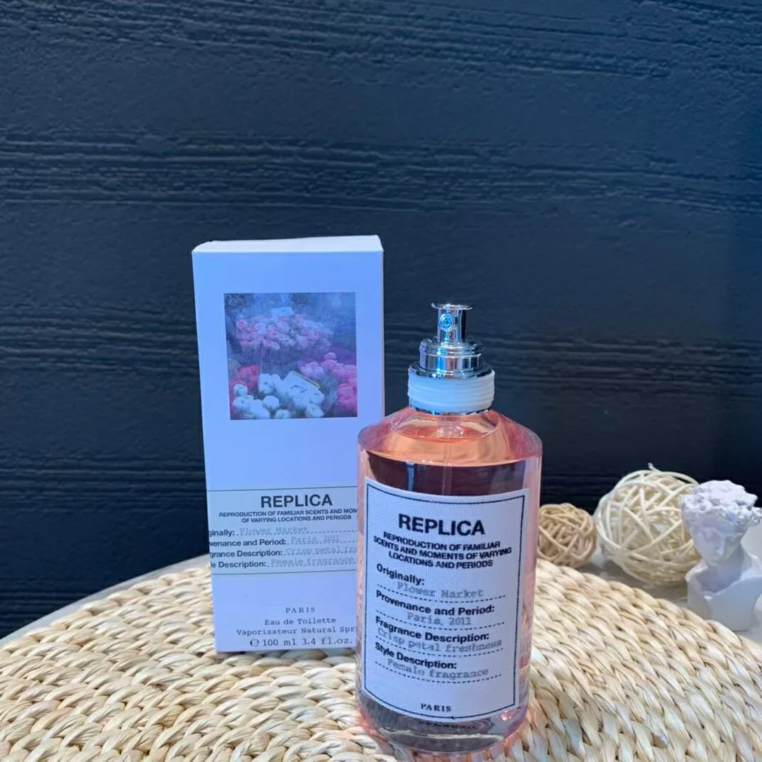 Maison Luxury perfumes natural taste floral fruit wood flavoring long lasting parfum women men fragrances
Maison Luxury perfumes natural taste floral fruit wood flavoring long lasting parfum women men fragrances