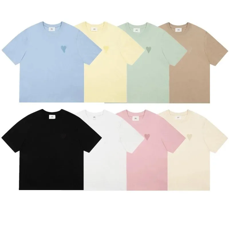 Женская футболка с круглым вырезом, с вышивкой
Женская футболка с круглым вырезом, с вышивкой