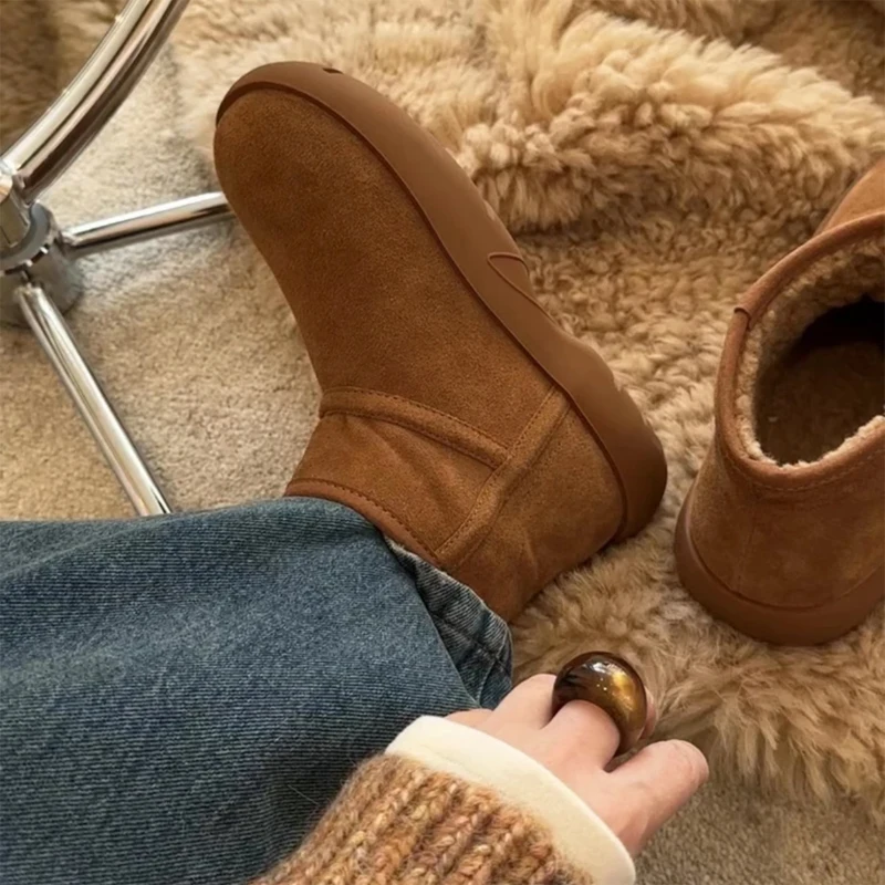 Luxury Brand Design Snow Boots Woman Thick Lambswool Lined Ankle Booties Ladies Winter Warm Platform Casual Shoes
Luxury Brand Design Snow Boots Woman Thick Lambswool Lined Ankle Booties Ladies Winter Warm Platform Casual Shoes