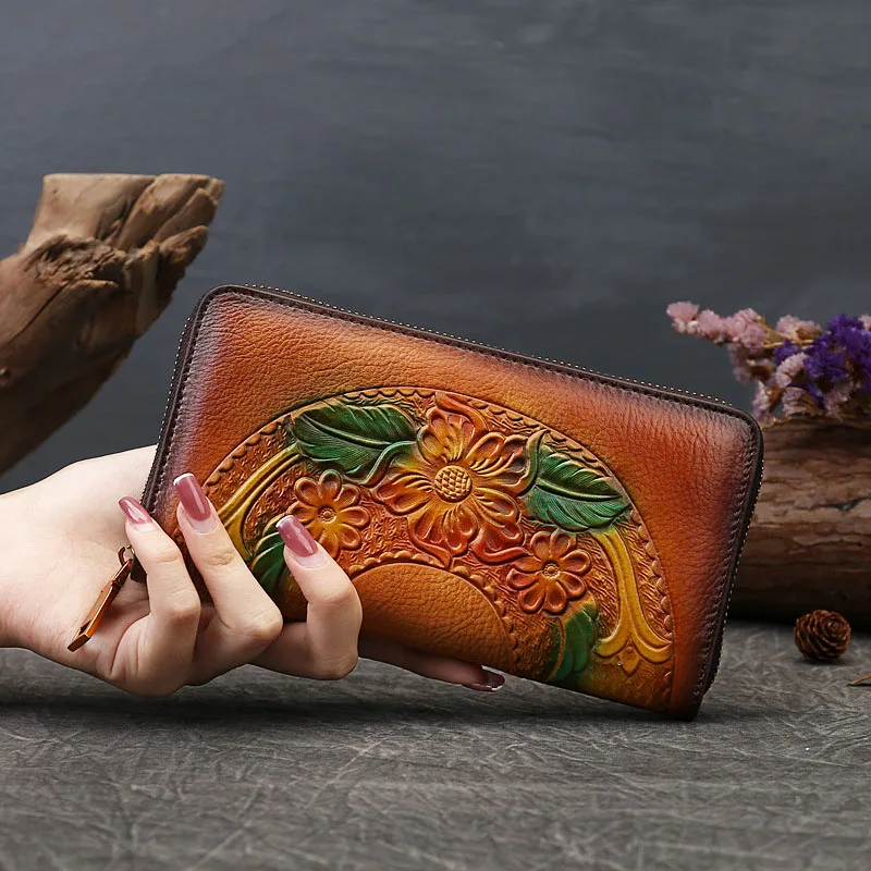 EUMOAN New embossed leather wallet Vintage embossed long zippered hand pocket cowhand leather coin purse
EUMOAN New embossed leather wallet Vintage embossed long zippered hand pocket cowhand leather coin purse