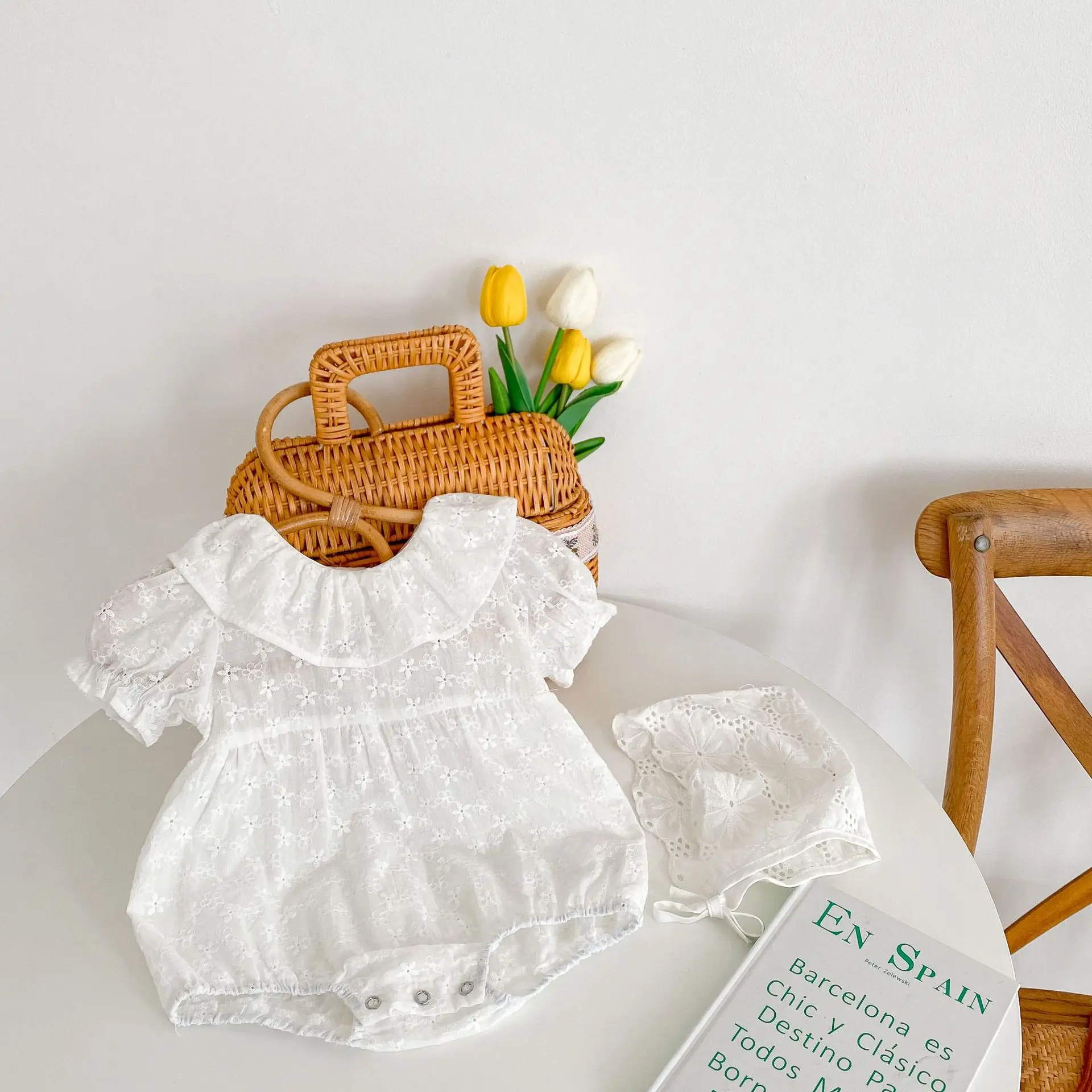 Summer Infant Newborn Baby Girl Cute Clothes Princess Bodysuit Toddler Girls Solid Fashion Puff Sleeve Jumpsuit Clothing
Summer Infant Newborn Baby Girl Cute Clothes Princess Bodysuit Toddler Girls Solid Fashion Puff Sleeve Jumpsuit Clothing