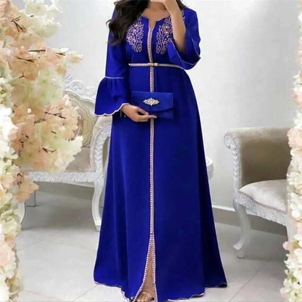Embroidery Spring Women's Dress Floral Fashion Ladies Muslim Clothing Dress Dubai Trumpet Sleeve Formal Banquet Party Dress 
Embroidery Spring Women's Dress Floral Fashion Ladies Muslim Clothing Dress Dubai Trumpet Sleeve Formal Banquet Party Dress