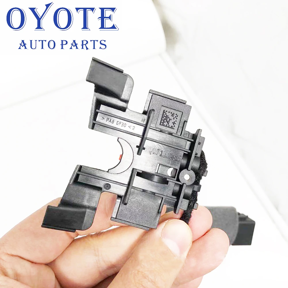 OYOTE Free Shipping 5Q0713128A Rabbit Switch For VW SKODA Beetle Bettle Golf R32 GTI
OYOTE Free Shipping 5Q0713128A Rabbit Switch For VW SKODA Beetle Bettle Golf R32 GTI