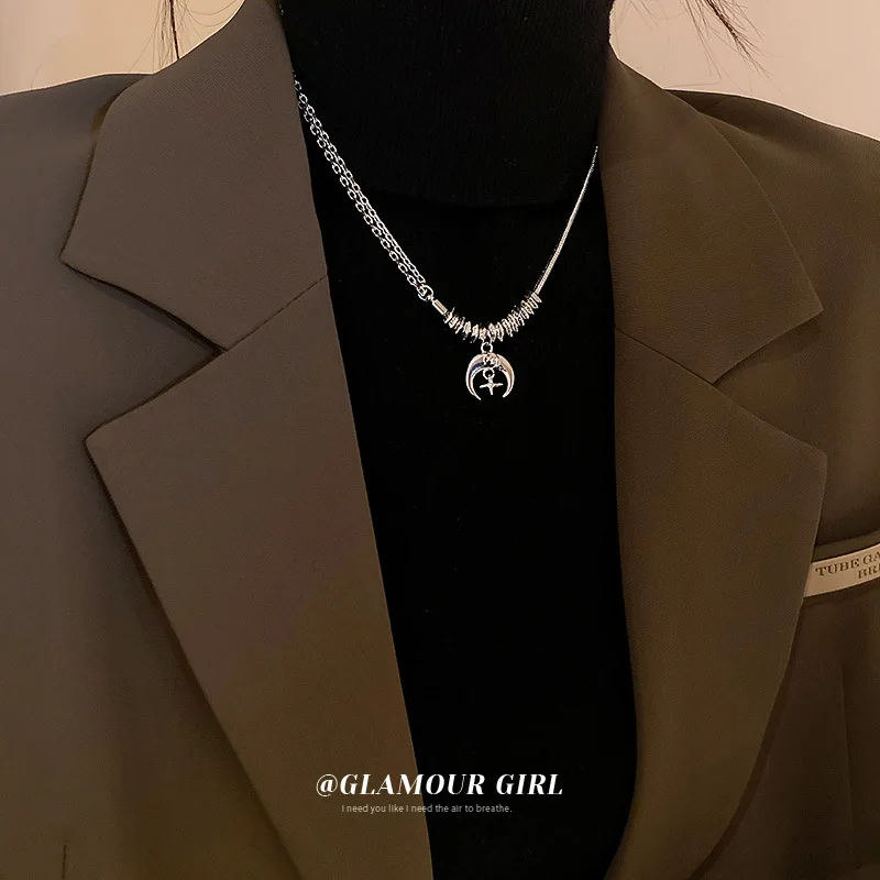 Metal Mans Star Moon Necklace Niche Design Sweet Cool Style Clavicle Chain Fashion Joker Wholesale Women
Metal Mans Star Moon Necklace Niche Design Sweet Cool Style Clavicle Chain Fashion Joker Wholesale Women