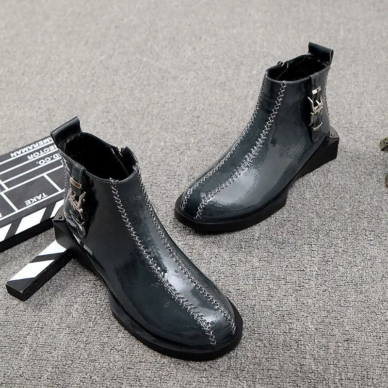 Luxury Chelsea Boots Black PU Leather Ankle Boots Women Autumn Winter Round Toe Slip-on Shoes Woman Platform Botas Shoes Woman
Luxury Chelsea Boots Black PU Leather Ankle Boots Women Autumn Winter Round Toe Slip-on Shoes Woman Platform Botas Shoes Woman