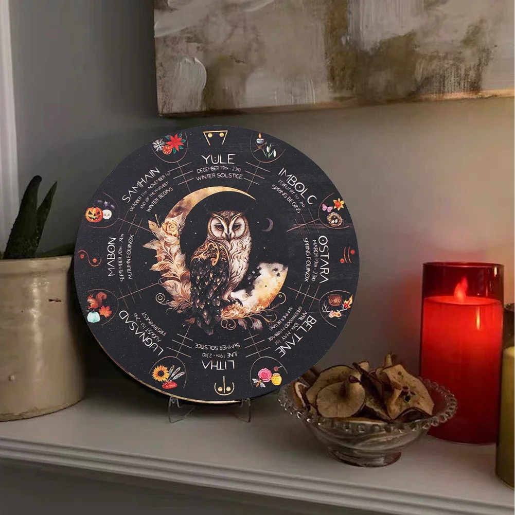 Деревянная декоративная доска "Изогнутая луна, Сова"
Деревянная декоративная доска "Изогнутая луна, Сова"