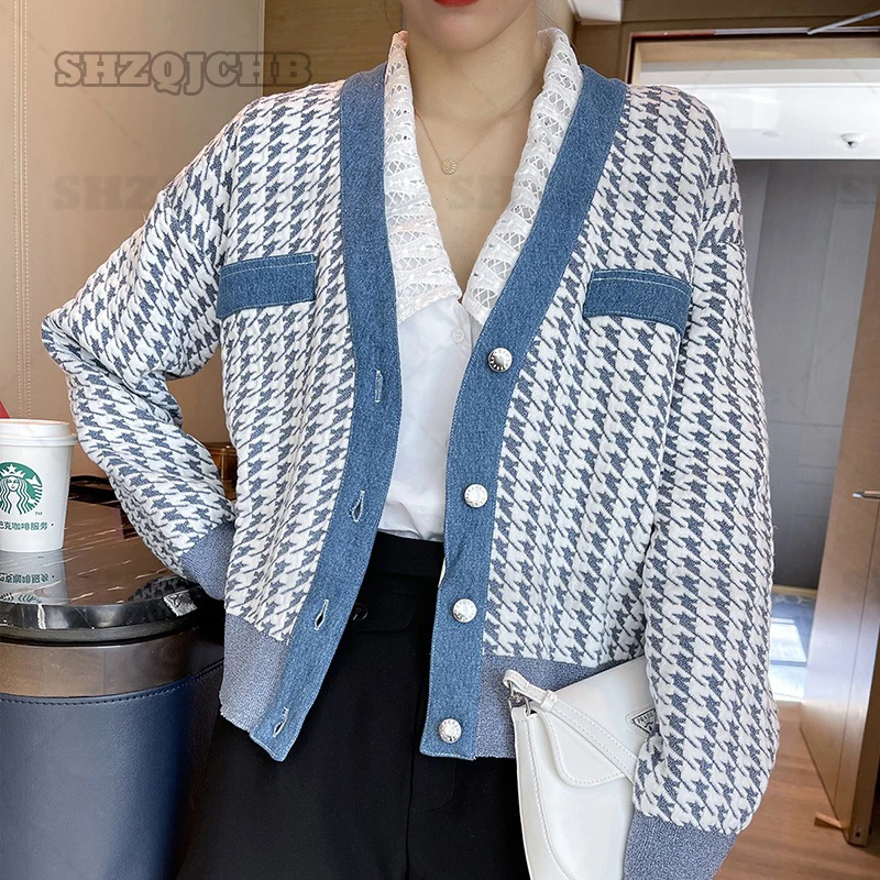 2022 New Arrival Women Contrast Trim Houndstooth Printed V-neck Cardigan Top
2022 New Arrival Women Contrast Trim Houndstooth Printed V-neck Cardigan Top