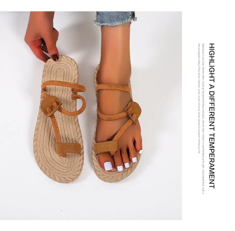 Summer Fashion Slipper Ladies Two Flat Sandal Outdoor Flat Heel Non-slip Comfortable Soft Soles Special Offer
Summer Fashion Slipper Ladies Two Flat Sandal Outdoor Flat Heel Non-slip Comfortable Soft Soles Special Offer