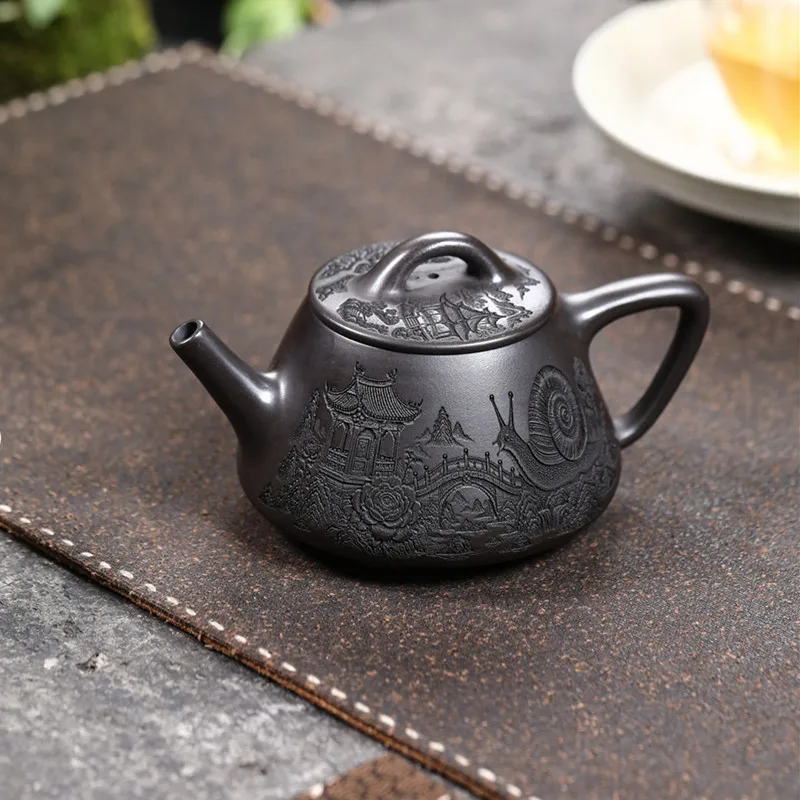 BRTRINBSY TEA Фиолетовый глиняный чайник 200 мл
BRTRINBSY TEA Фиолетовый глиняный чайник 200 мл