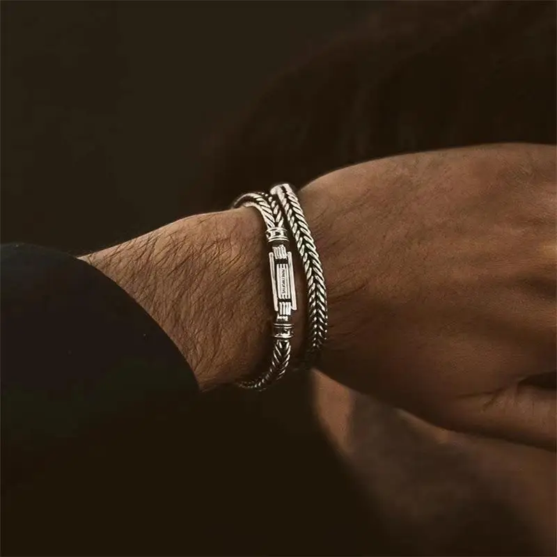 Bracelet Boys' Ins Trendy Advanced Design Sense, Small Number Retro Personality Men's High Street Handicrafts
Bracelet Boys' Ins Trendy Advanced Design Sense, Small Number Retro Personality Men's High Street Handicrafts