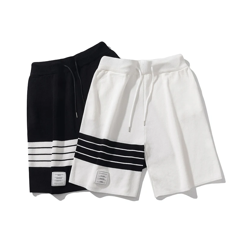Summer Men Casual Sports Pants Solid Color Shorts High Street Jogger Pants Beach Pants M-3XL Elastic Waist Men Knitted Shorts
Summer Men Casual Sports Pants Solid Color Shorts High Street Jogger Pants Beach Pants M-3XL Elastic Waist Men Knitted Shorts