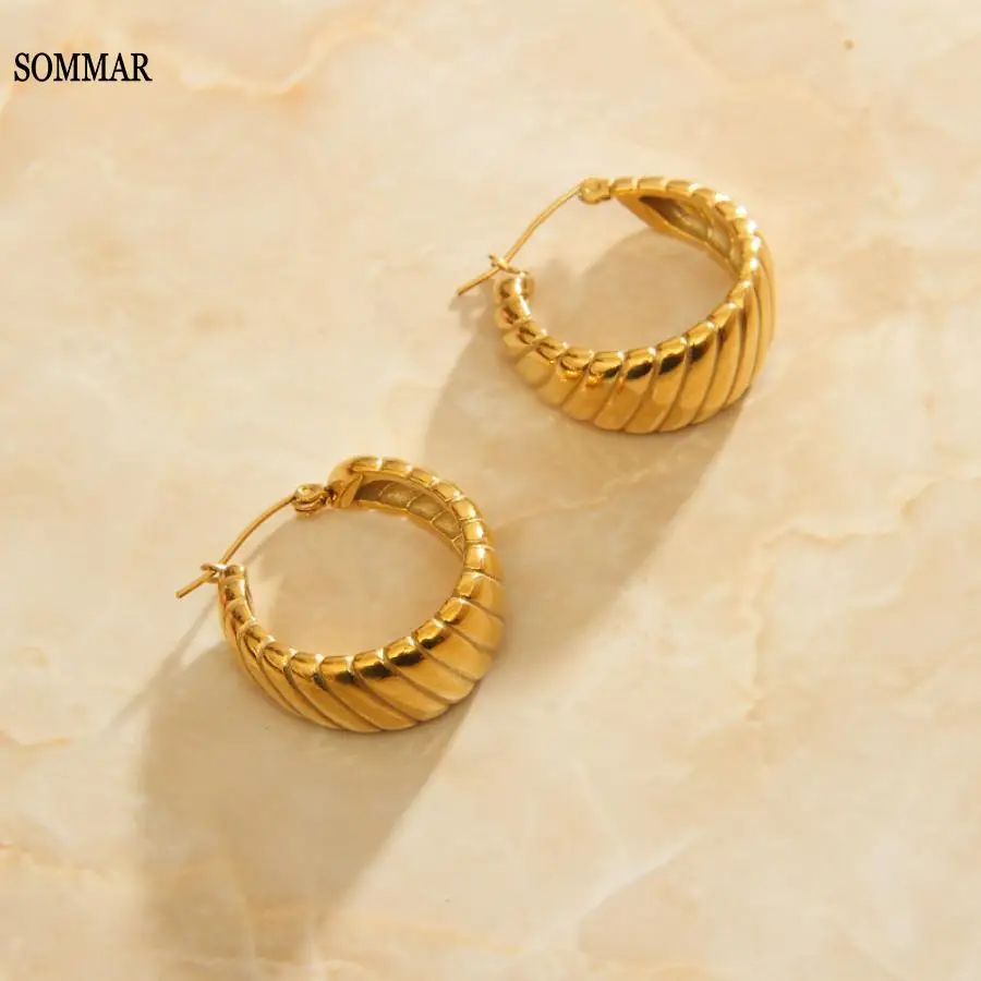 

Женские позолоченные серьги-кольца SOMMAR, 18KGP, серьги-круассаны для подруг, подарок на день рождения