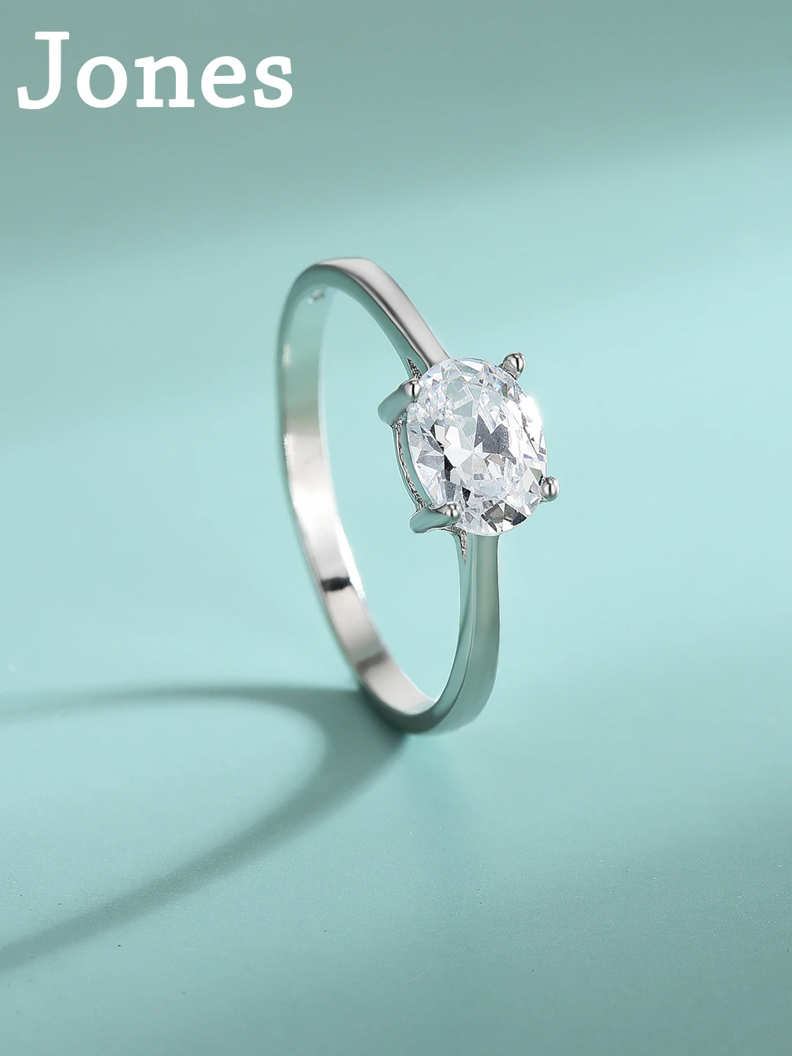European And American Creative Ring 925 Sterling Silver Valentine's Day Egg Shaped Diamond Four Claw Hand Jewelry Simple Fashion
European And American Creative Ring 925 Sterling Silver Valentine's Day Egg Shaped Diamond Four Claw Hand Jewelry Simple Fashion