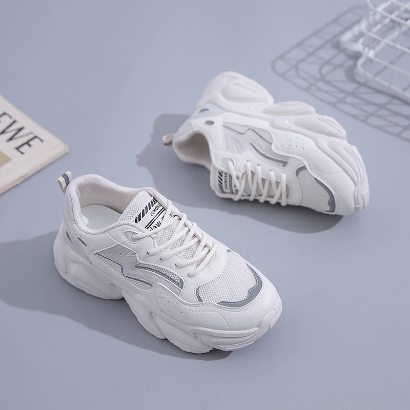 Women's Sports Shoes 2022 Spring New High-quality Low-cut Leather Vulcanized Shoes Korean Casual Comfortable Flat White Shoes
Women's Sports Shoes 2022 Spring New High-quality Low-cut Leather Vulcanized Shoes Korean Casual Comfortable Flat White Shoes